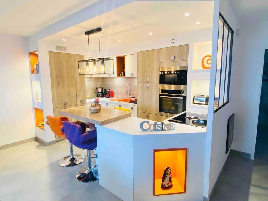 Luxueux T3 Piscine Et Vue Somptueuse Apartment Сет Екстериор снимка