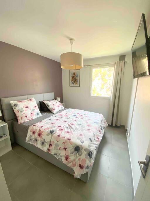 Luxueux T3 Piscine Et Vue Somptueuse Apartment Сет Екстериор снимка
