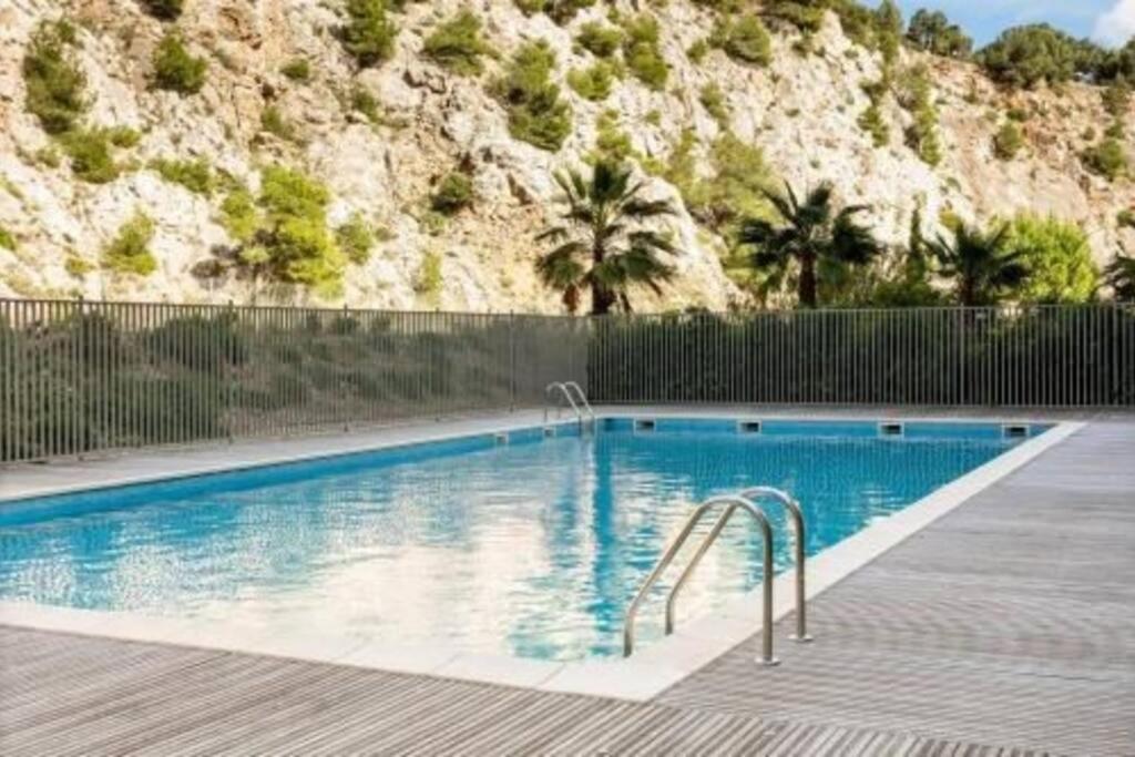 Luxueux T3 Piscine Et Vue Somptueuse Apartment Сет Екстериор снимка
